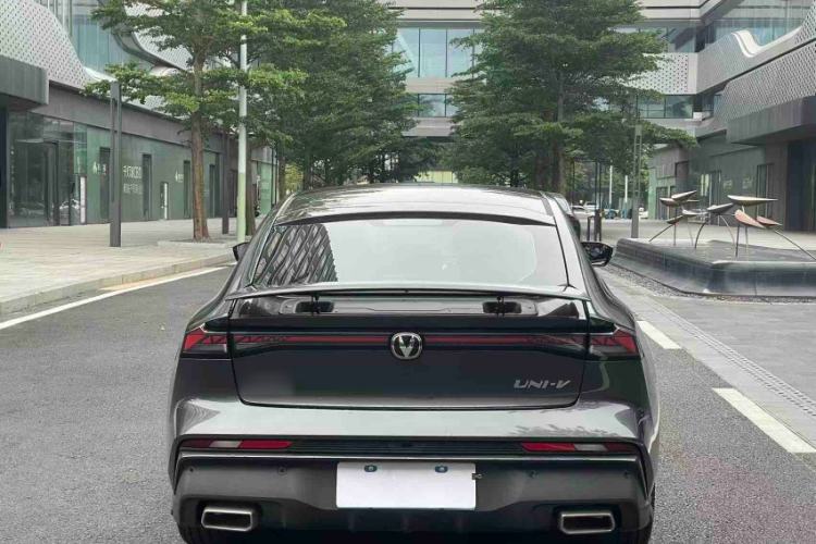 Used CHANGAN UNI-V 2025 1.5T 500Bar Prestige Version Exterior 4