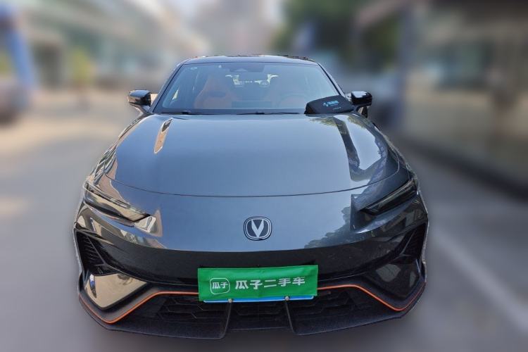 Used CHANGAN UNI-V 2025 Model Third-Generation 2.0T Dynamic Edition Front
