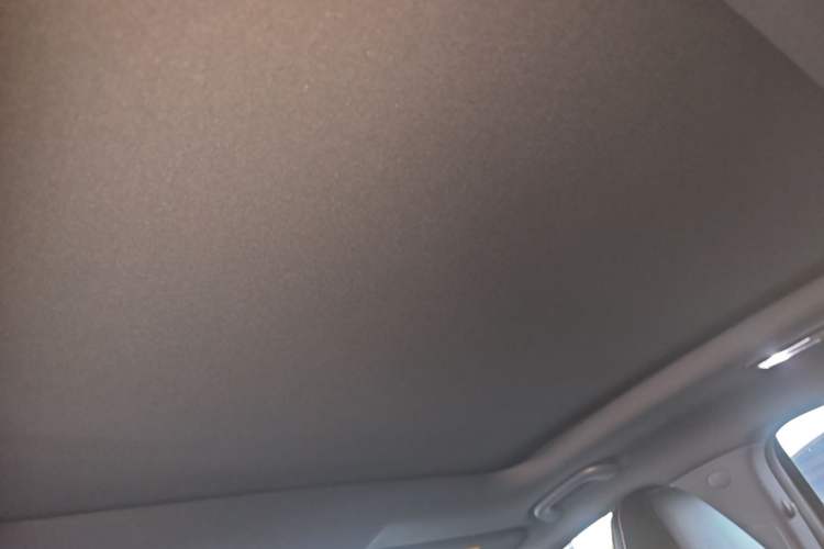 Used CHANGAN UNI-V 2025 1.5T 500Bar Prestige Version Headliner