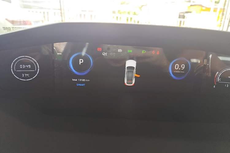 Used CHANGAN UNI-V 2025 1.5T 500Bar High-Energy Sport Edition Instrument Cluster
