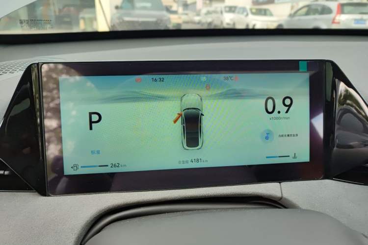 Used CHANGAN UNI-V 2025 Model Third-Generation 2.0T Dynamic Edition Instrument Cluster