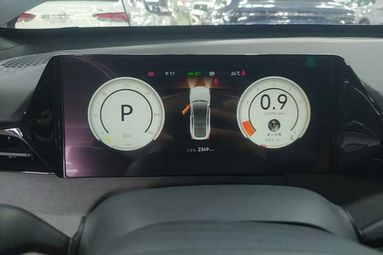 Used CHANGAN UNI-V 2025 Model Third-Generation 2.0T Dynamic Edition Instrument Cluster