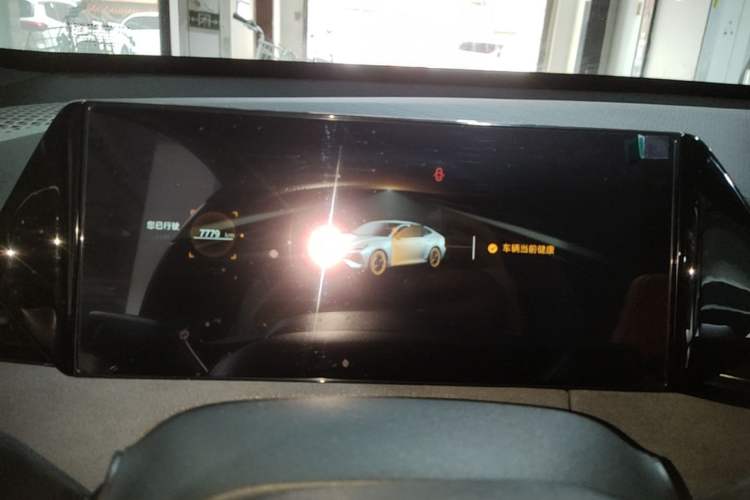 Used CHANGAN UNI-V 2025 Model Third-Generation 1.5T 500Bar Prestige Sports Edition Instrument Cluster