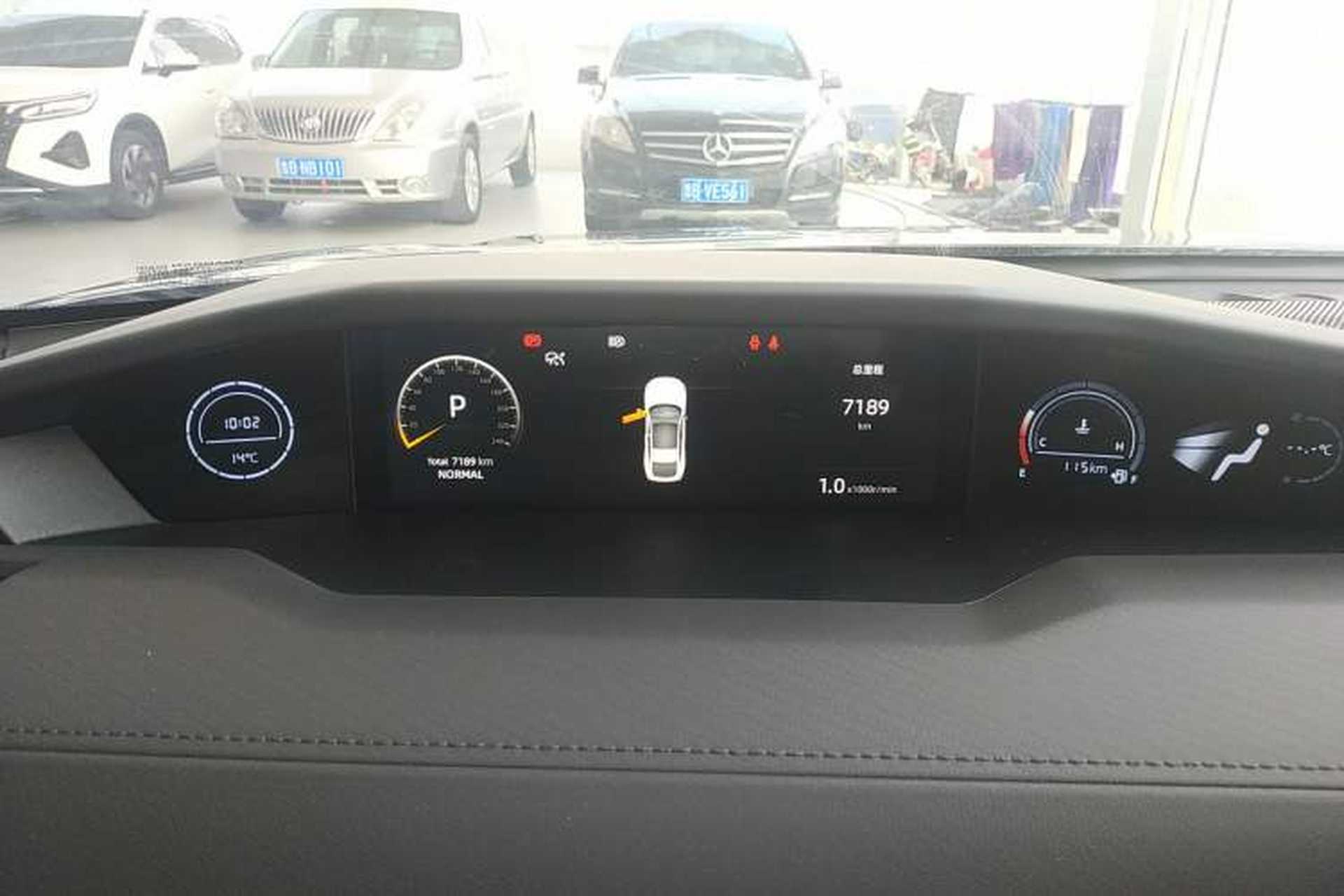 Used CHANGAN UNI-V 2025 1.5T 500Bar Prestige Version Instrument Cluster