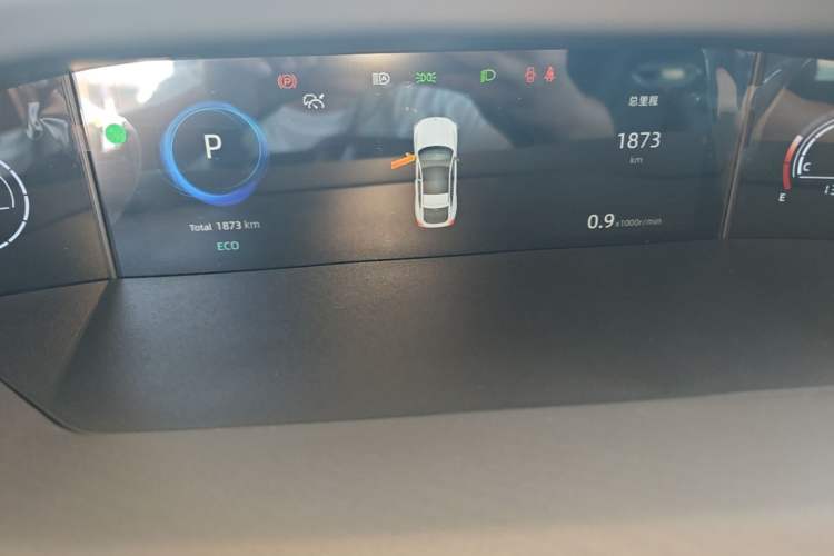 Used CHANGAN UNI-V 2025 1.5T 500Bar Prestige Version Instrument Cluster
