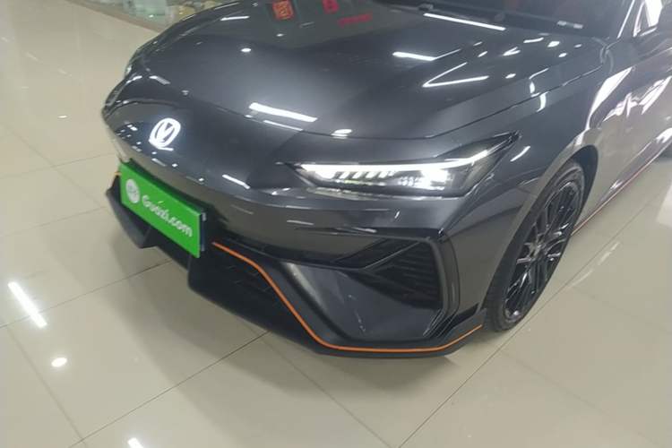 Used CHANGAN UNI-V 2025 Model Third-Generation 2.0T Dynamic Edition Left Front Headlight