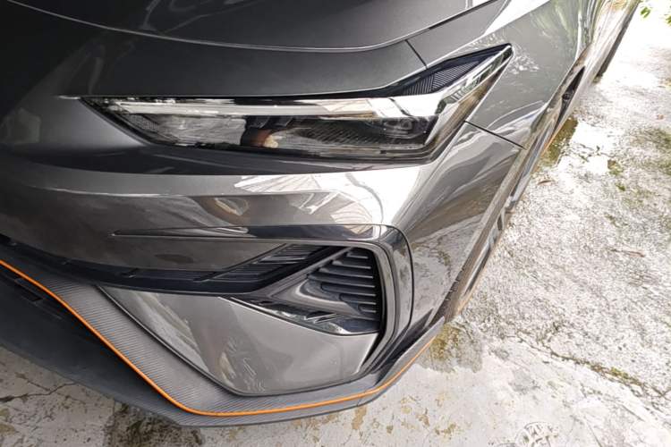 Used CHANGAN UNI-V 2025 Model Third-Generation 2.0T Dynamic Edition Left Front Headlight