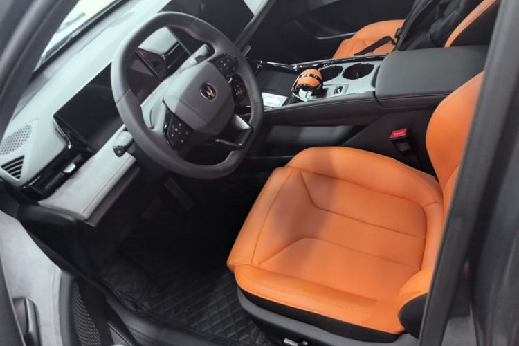 Used CHANGAN UNI-V 2025 Model Third-Generation 2.0T Dynamic Edition Left Front Seat