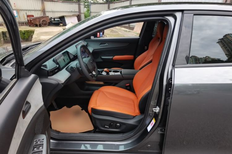 Used CHANGAN UNI-V 2025 Model Third-Generation 2.0T Dynamic Edition Left Front Seat