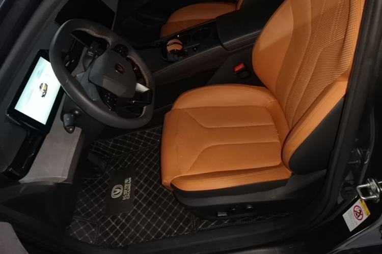 Used CHANGAN UNI-V 2025 Model Third-Generation 2.0T Dynamic Edition Left Front Seat