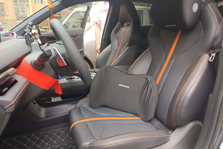 Used CHANGAN UNI-V 2025 1.5T 500Bar Prestige Version Left Front Seat