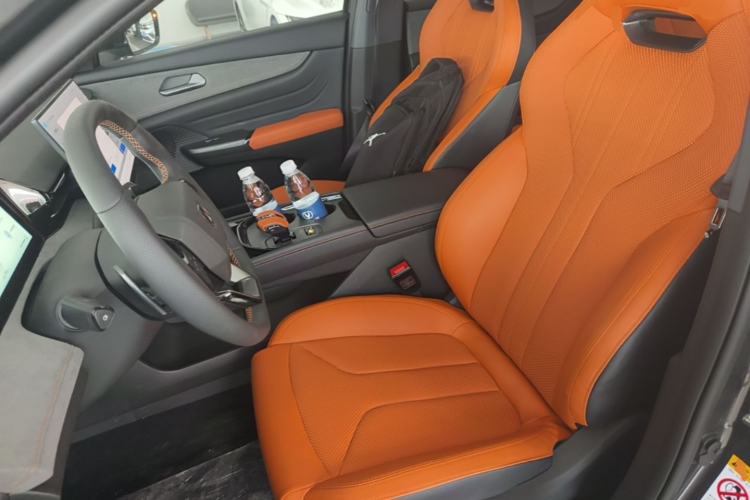 Used CHANGAN UNI-V 2025 Model Third-Generation 2.0T Dynamic Edition Left Front Seat