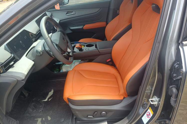 Used CHANGAN UNI-V 2025 Model Third-Generation 2.0T Dynamic Edition Left Front Seat