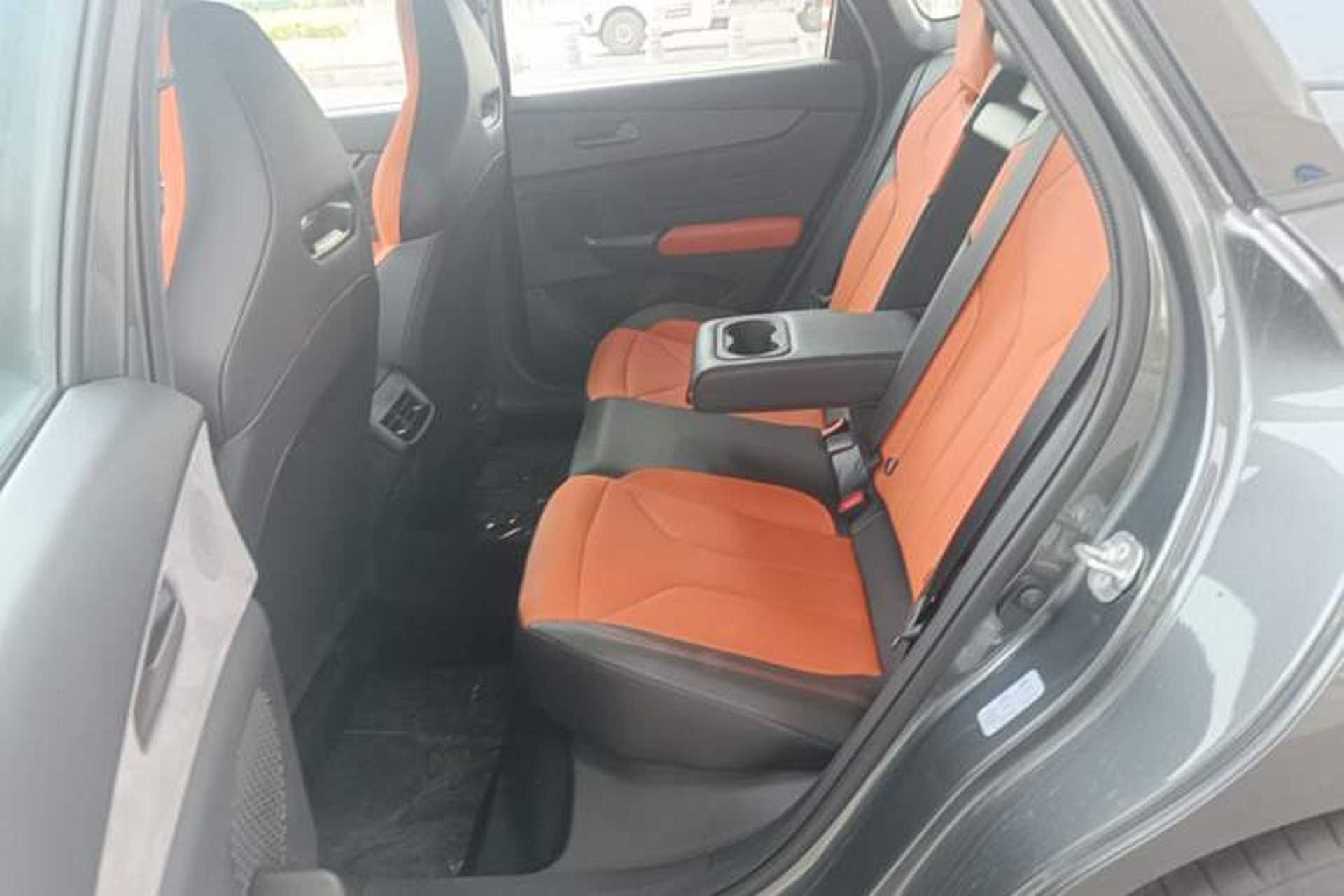 Used CHANGAN UNI-V 2025 Model Third-Generation 2.0T Dynamic Edition Left Rear Seat