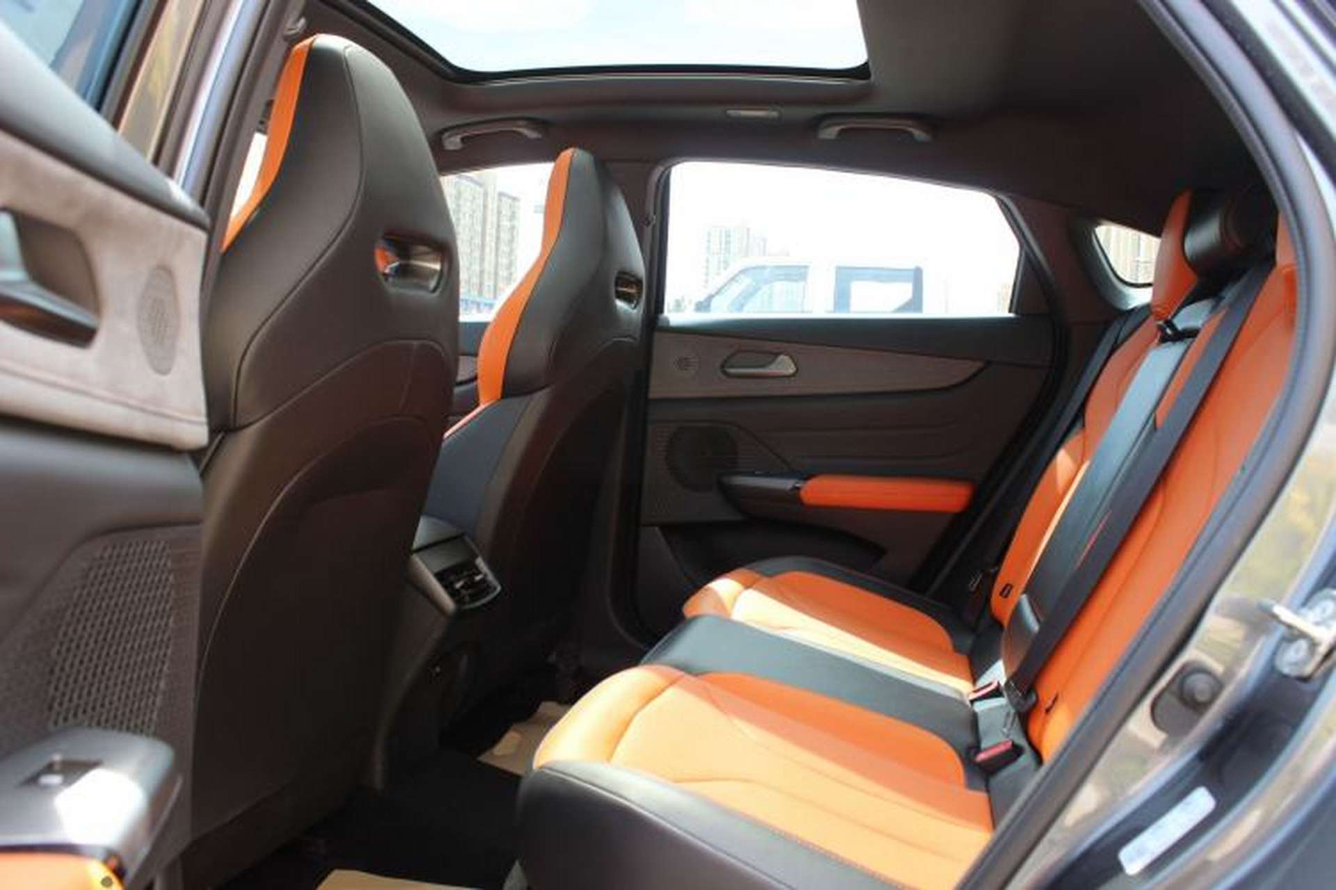 Used CHANGAN UNI-V 2025 Model Third-Generation 2.0T Dynamic Edition Left Rear Seat