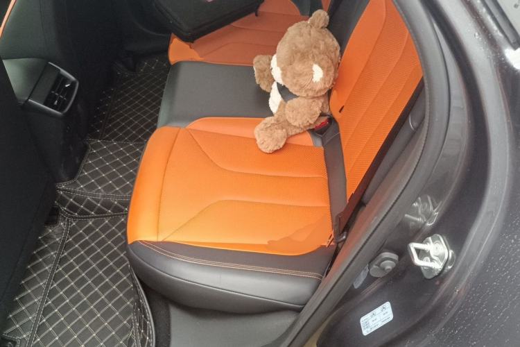 Used CHANGAN UNI-V 2025 Model Third-Generation 2.0T Dynamic Edition Left Rear Seat