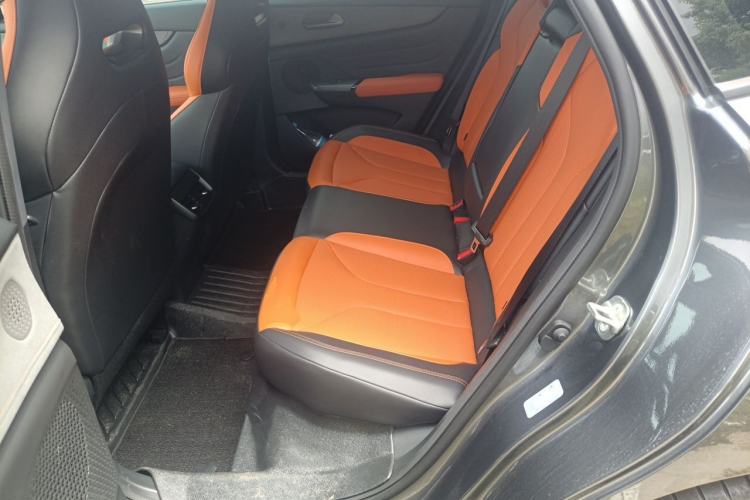 Used CHANGAN UNI-V 2025 Model Third-Generation 2.0T Dynamic Edition Left Rear Seat