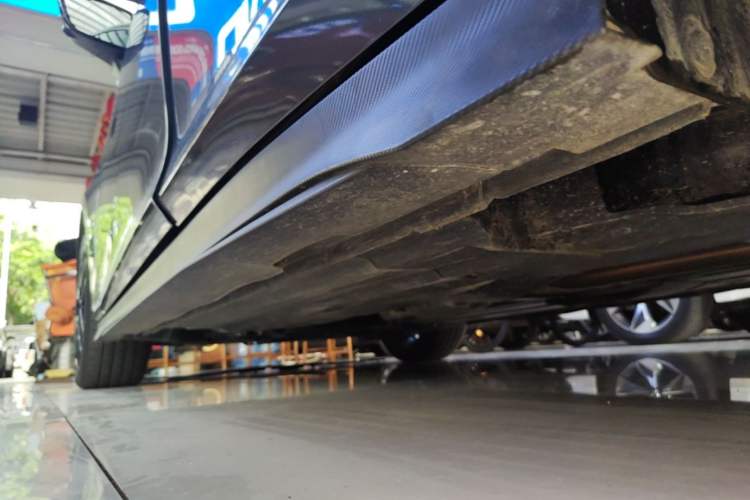 Used CHANGAN UNI-V 2025 1.5T 500Bar Prestige Version Left Side Sill