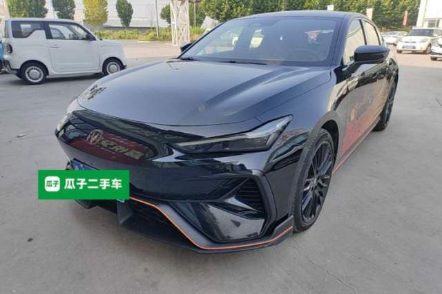 Used CHANGAN UNI-V 2025 Model Third-Generation 2.0T Dynamic Edition