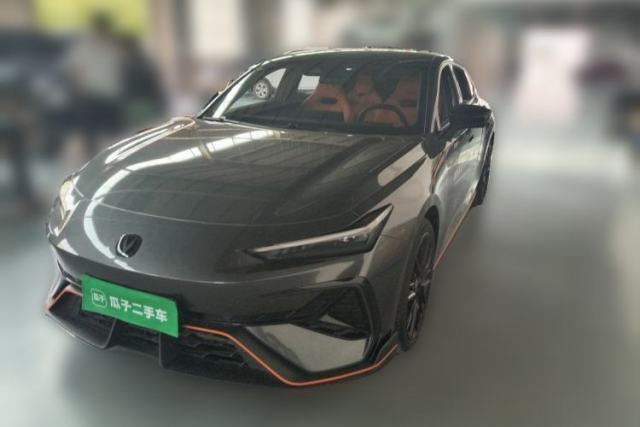 Used CHANGAN UNI-V 2025 Model Third-Generation 2.0T Dynamic Edition