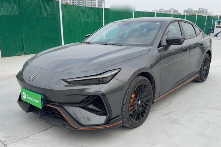 CHANGAN UNI-V 2025 Model Third-Generation 2.0T Dynamic Edition