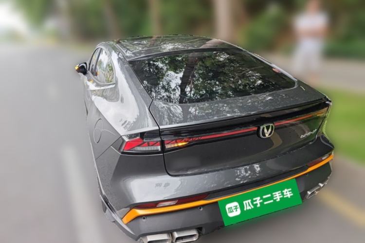 Used CHANGAN UNI-V 2025 1.5T 500Bar Prestige Sporty Version Rear Left 45 Deg