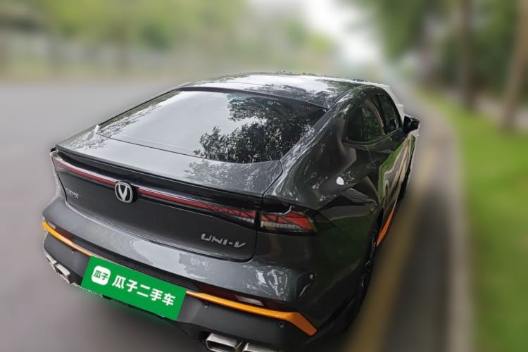 Used CHANGAN UNI-V 2025 1.5T 500Bar Prestige Sporty Version Rear Right 45 Deg