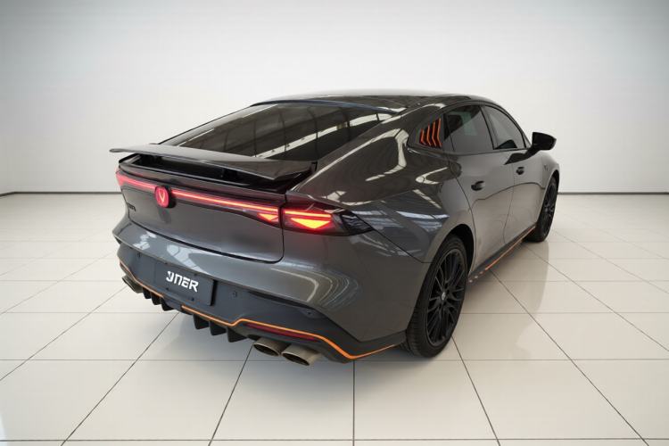 Used CHANGAN UNI-V 2025 Model Third-Generation 2.0T Dynamic Edition Rear Right 45 Deg