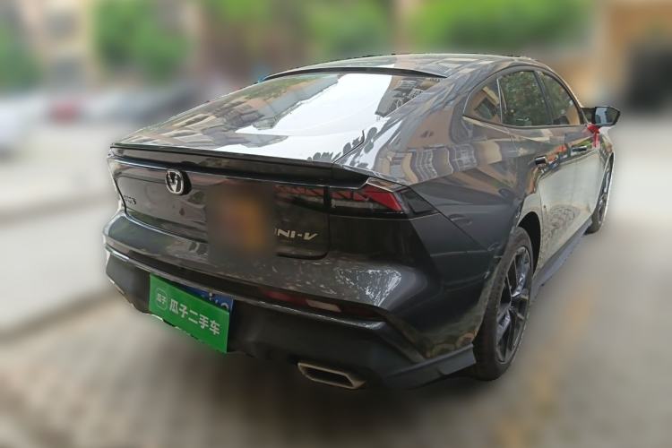 Used CHANGAN UNI-V 2025 1.5T 500Bar Prestige Version Rear Right 45 Deg