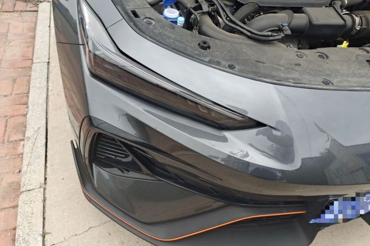 Used CHANGAN UNI-V 2025 Model Third-Generation 2.0T Dynamic Edition Right Front Headlight