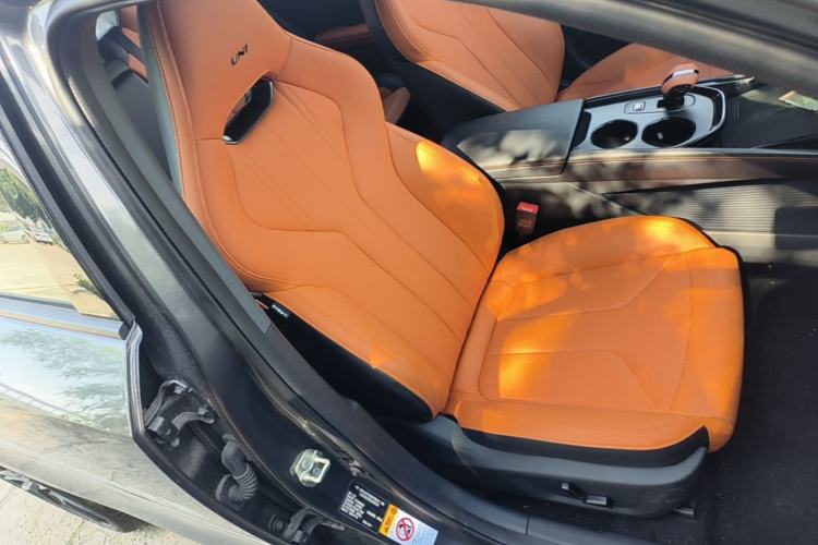 Used CHANGAN UNI-V 2025 Model Third-Generation 2.0T Dynamic Edition Right Front Seat