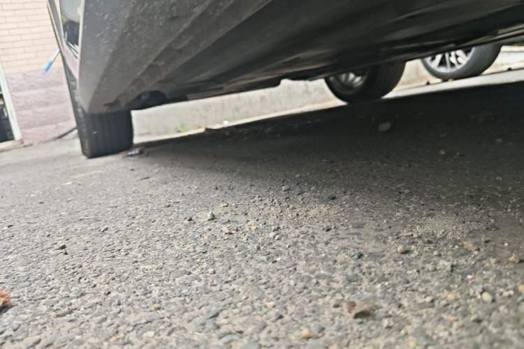Used CHANGAN UNI-V 2025 Model Third-Generation 2.0T Dynamic Edition Right Side Sill
