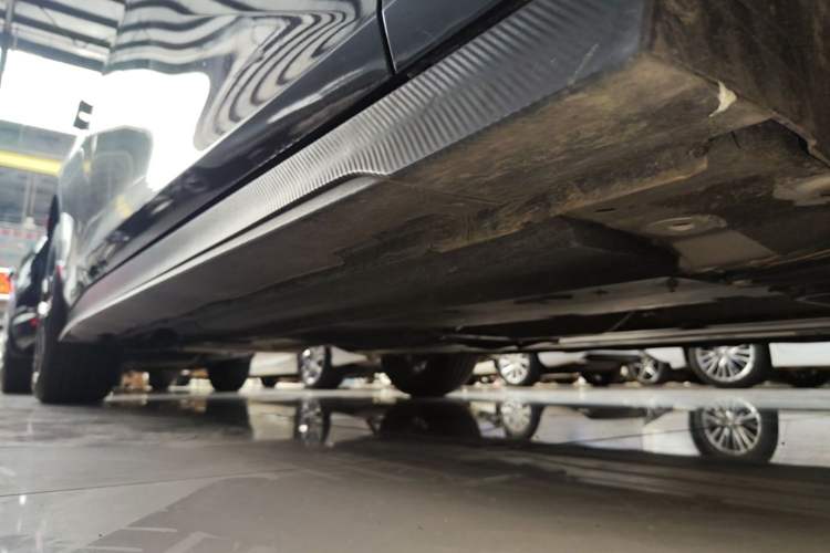 Used CHANGAN UNI-V 2025 1.5T 500Bar Prestige Version Right Side Sill