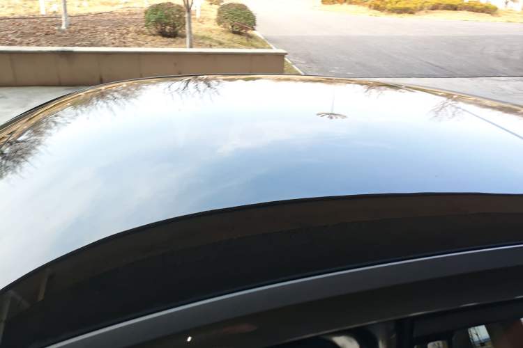 Used CHANGAN UNI-V 2025 Model Third-Generation 2.0T Dynamic Edition Roof