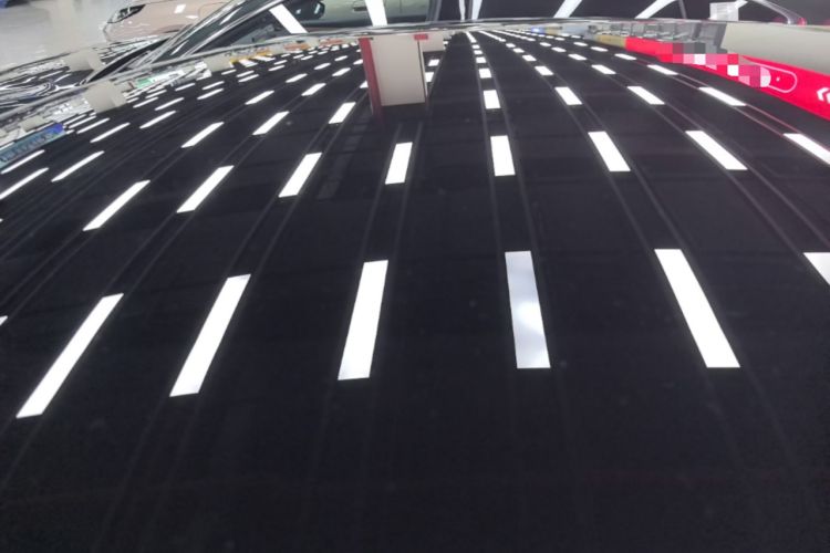 Used CHANGAN UNI-V 2025 Model Third-Generation 2.0T Dynamic Edition Roof