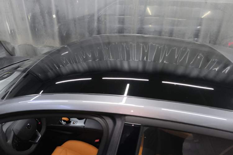 Used CHANGAN UNI-V 2025 Model Third-Generation 2.0T Dynamic Edition Roof