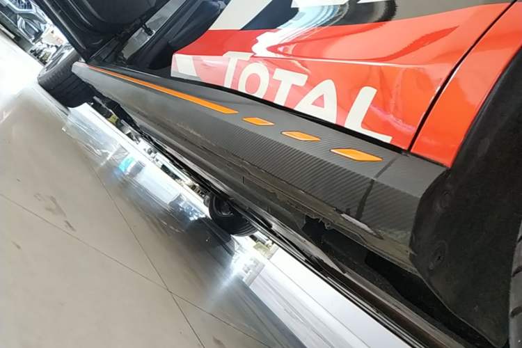 Used CHANGAN UNI-V 2025 Model Third-Generation 2.0T Dynamic Edition Left Side Sill