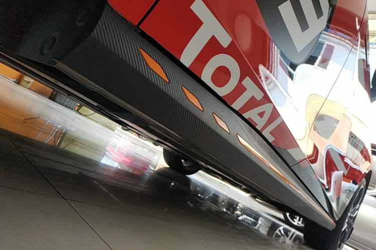 Used CHANGAN UNI-V 2025 Model Third-Generation 2.0T Dynamic Edition Right Side Sill