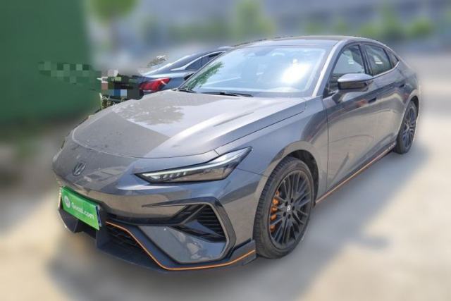 Used CHANGAN UNI-V 2025 Model Third-Generation 2.0T Dynamic Edition