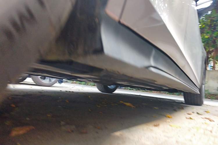 Used CHANGAN UNI-V 2025 1.5T 500Bar Prestige Version Chassis Rear Right