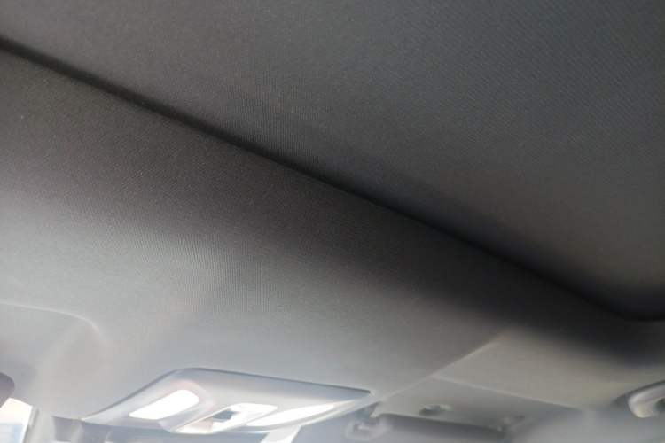 Used CHANGAN UNI-V 2025 1.5T 500Bar Prestige Version Headliner