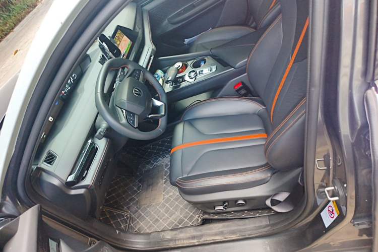 Used CHANGAN UNI-V 2025 1.5T 500Bar Prestige Version Left Front Seat