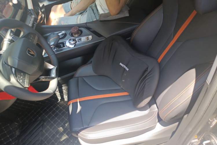 Used CHANGAN UNI-V 2025 1.5T 500Bar Prestige Version Left Front Seat