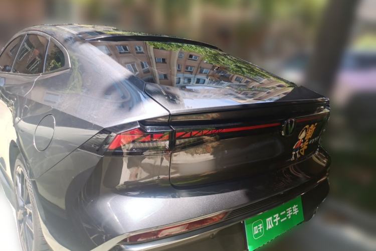 Used CHANGAN UNI-V 2025 1.5T 500Bar Prestige Version Rear Left 45 Deg