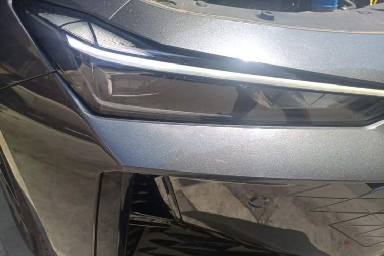 Used CHANGAN UNI-V 2025 1.5T 500Bar Prestige Version Right Front Headlight