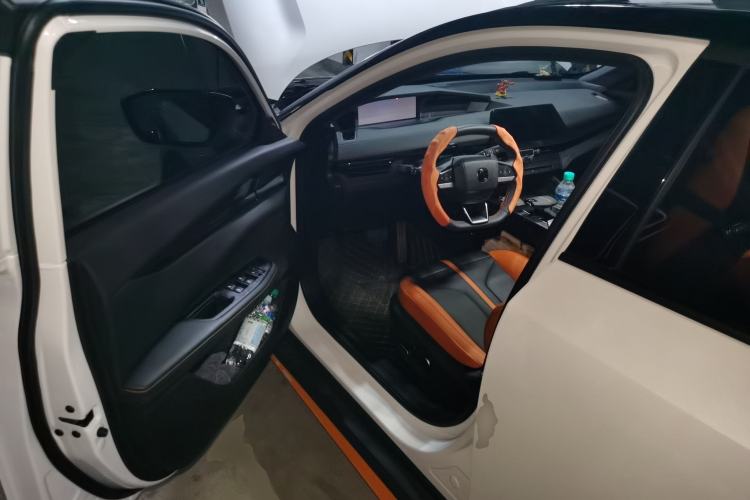 Used CHANGAN UNI-V 2025 Model Third-Generation 1.5T 500Bar Prestige Sports Edition Driver Seat