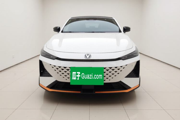 Used CHANGAN UNI-V 2025 1.5T 500Bar Prestige Sporty Version Exterior 1
