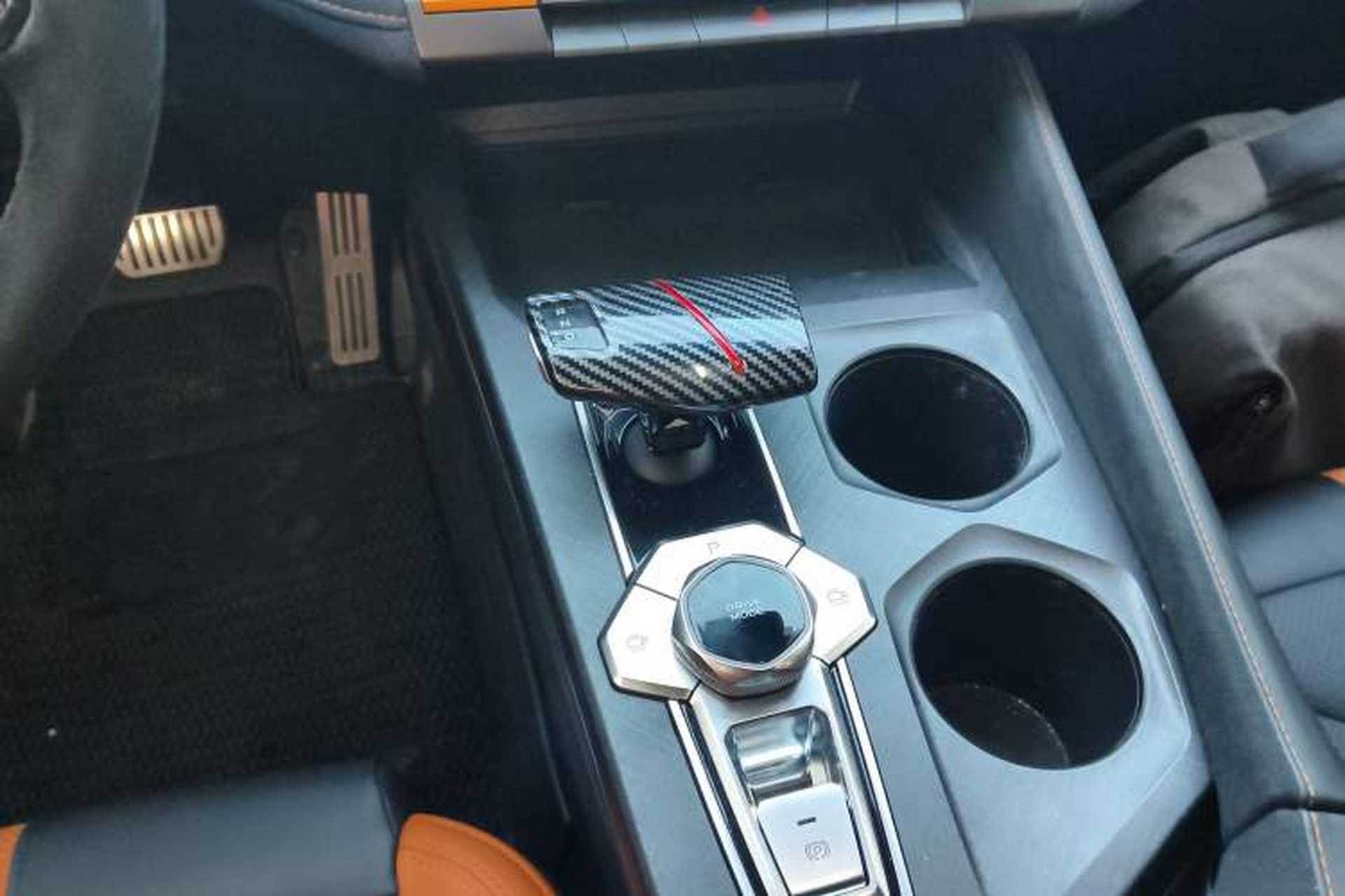 Used CHANGAN UNI-V 2025 1.5T 500Bar Prestige Sporty Version Gear Lever