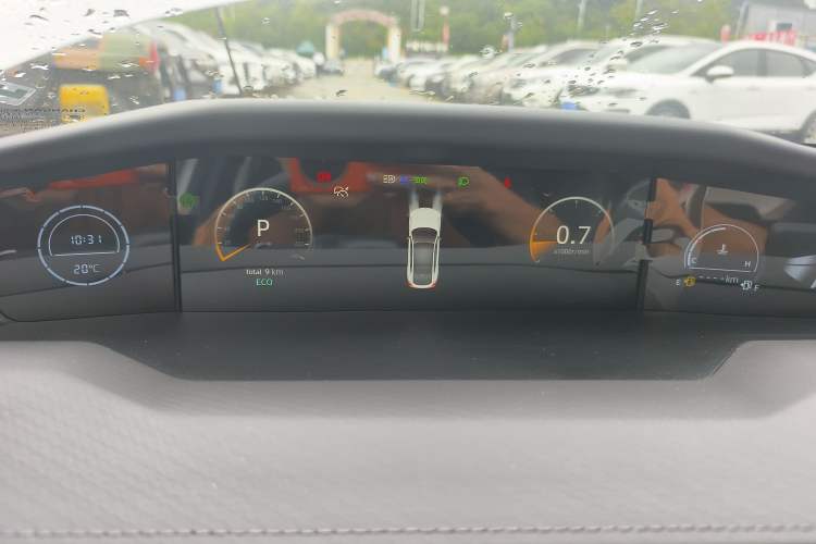Used CHANGAN UNI-V 2025 1.5T 500Bar High-Energy Version Instrument Cluster