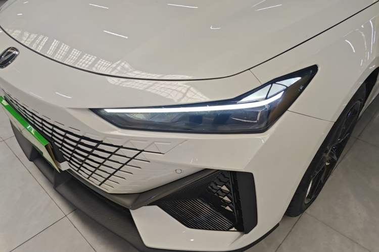 Used CHANGAN UNI-V 2025 1.5T 500Bar High-Energy Version Left Front Headlight